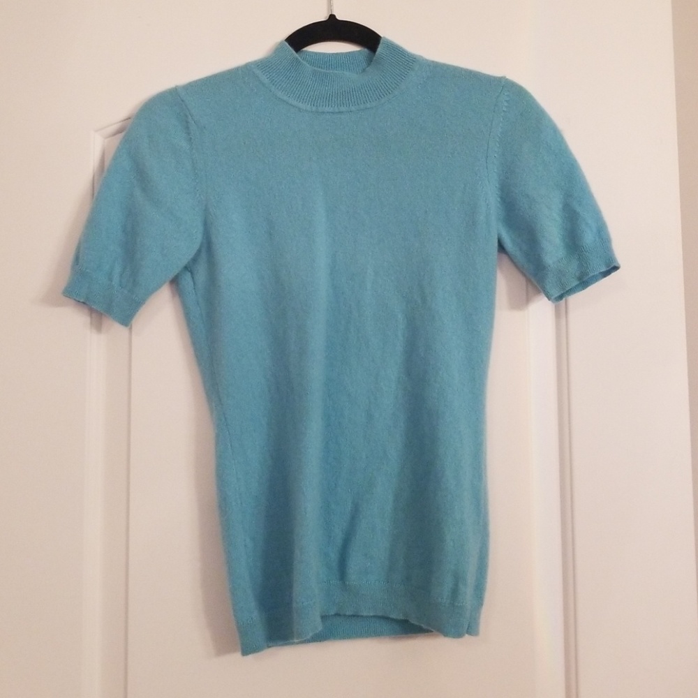 Short sleeve cashmere blend DVF sweater size small